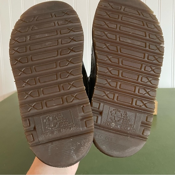 VTG England Made Dr Martens Fisherman's Sandals in Atlantic Green - Picture 7 of 9